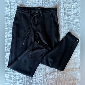 Liverpool Women’s Small Joggers - NWOT- So Soft!